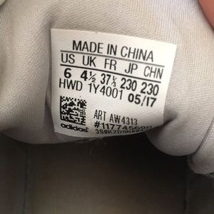 adidas Shoes - Adidas sneakers adidas Shoes - Adidas sneakers